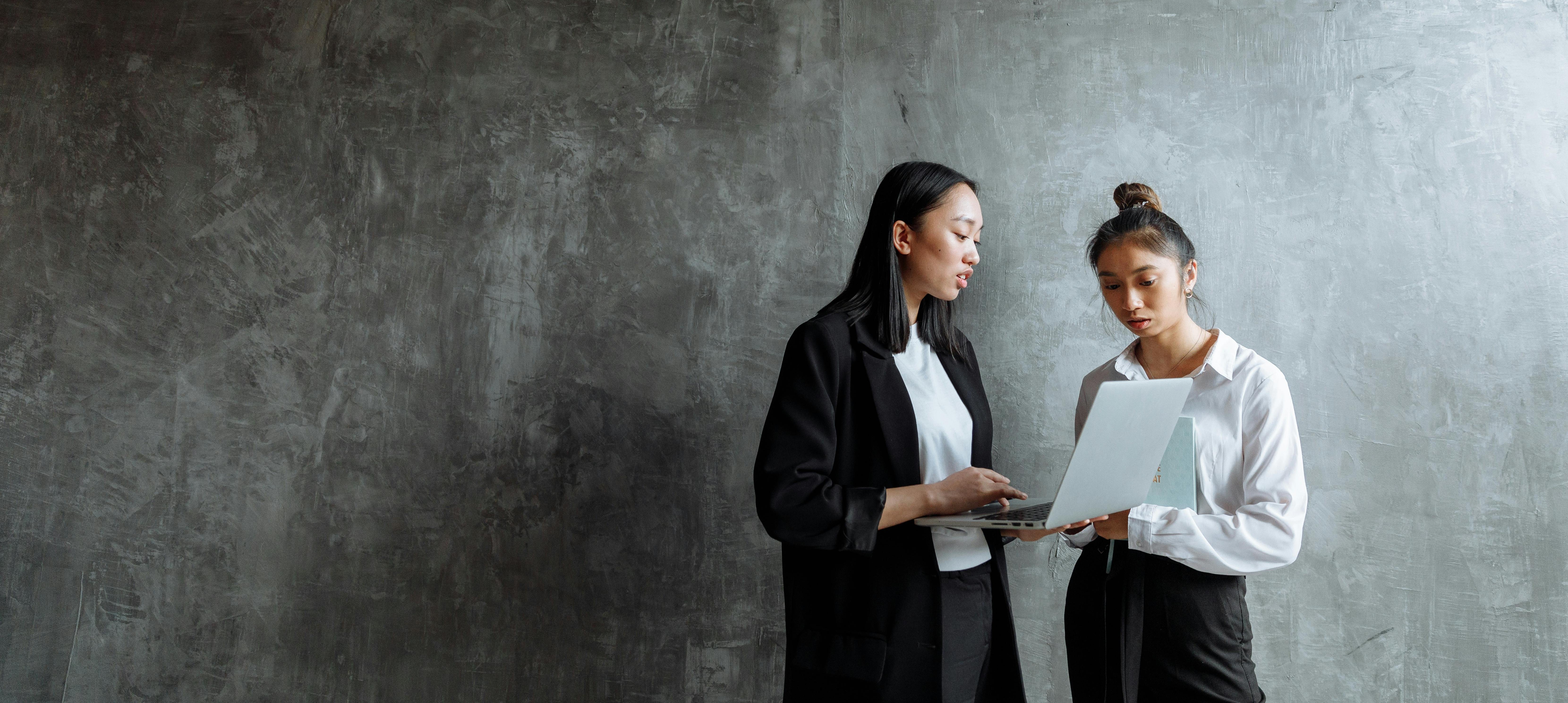 27573259e884750498750989luid